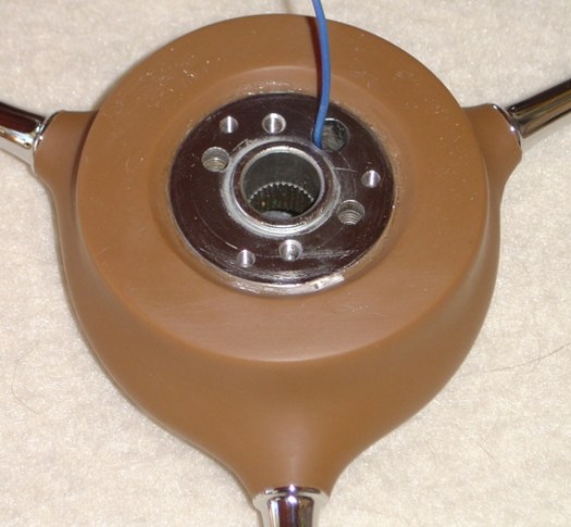 Lincoln 1938 GM Hub Back