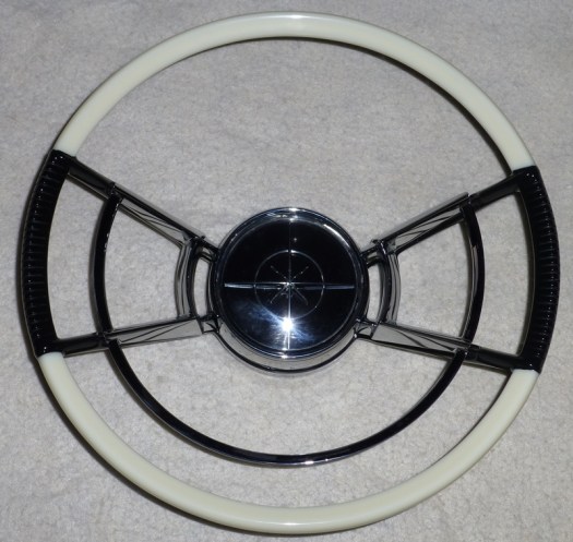 Lincoln 1959 to 1960 Pearl and Black